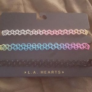 L.A. Hearts 3 piece choker set.